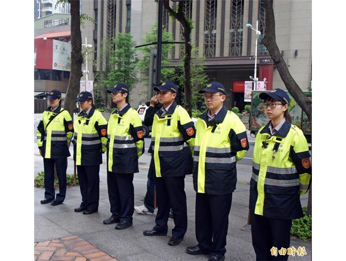 警短缺8千人 5年內爭補1萬人