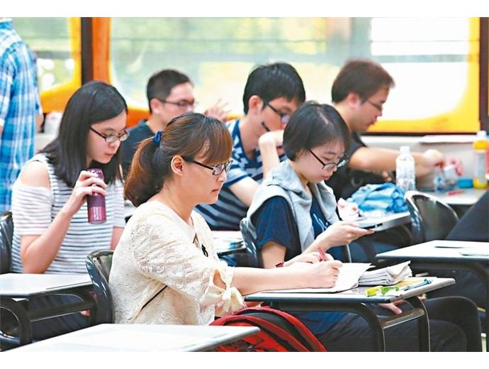 高考作文「慈故能勇」考生認為難發揮